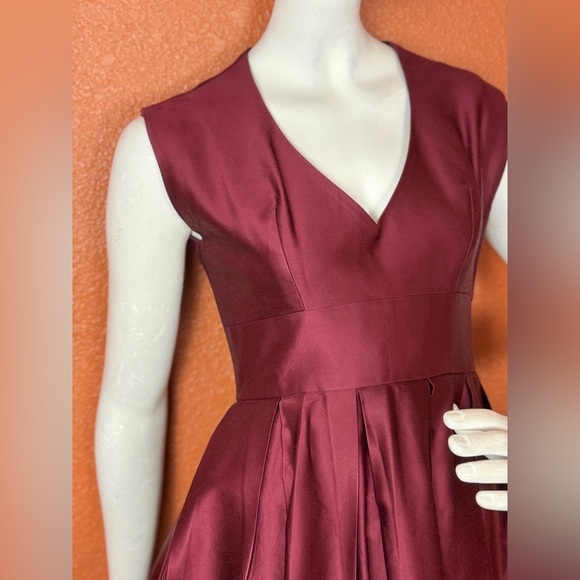 DAO CHLOE DAO Elegant Burgundy Sleeveless Dress With Side Pockets S 4. E74 - Picture 12 of 14